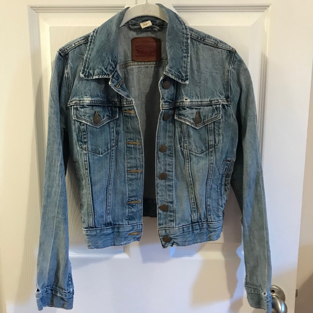 Distressed Levi’s Denim Jacket